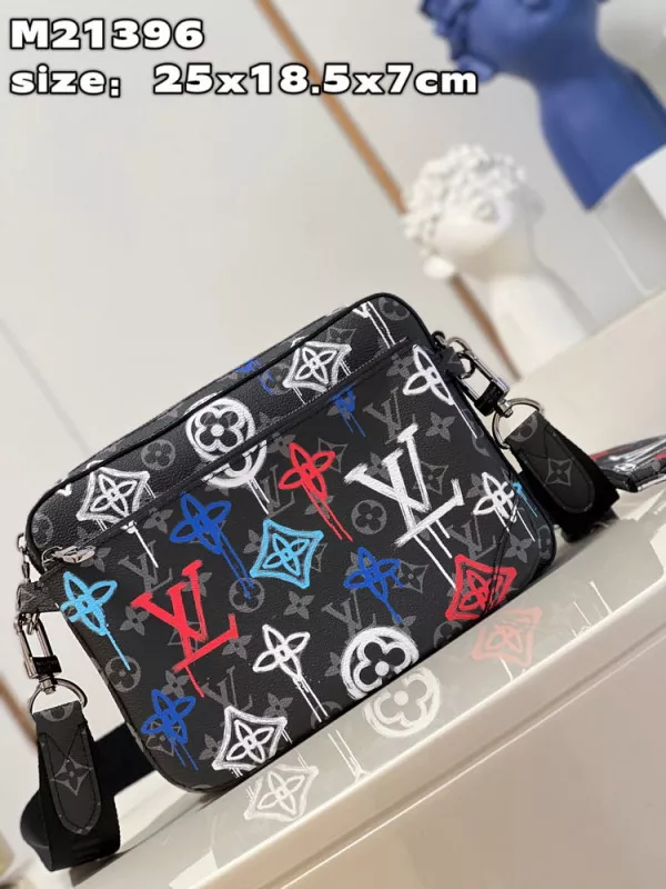 Repzbay Cheap LOUIS VUITTON TRIO MESSENGER 0115