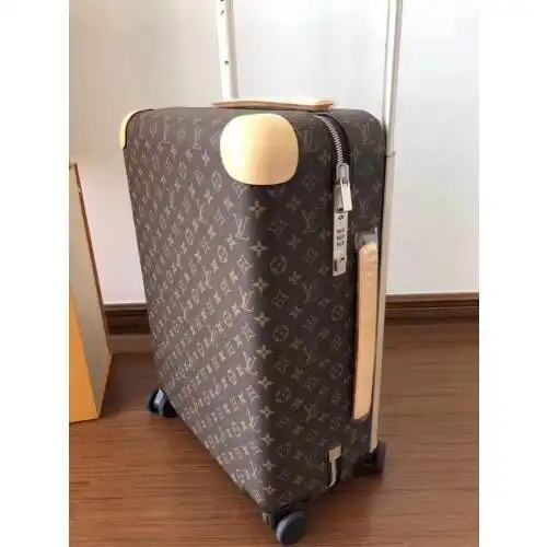 Cheap Louis Vuitton HORIZON 55 0126