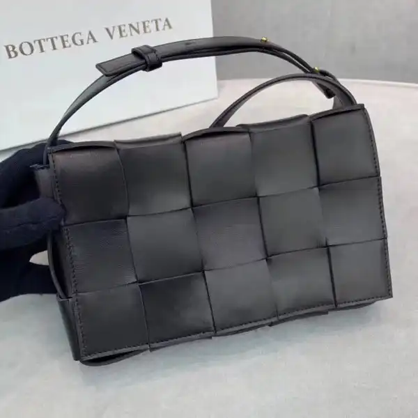 Cheap BOTTEGA VENETA CASSETTE 0131