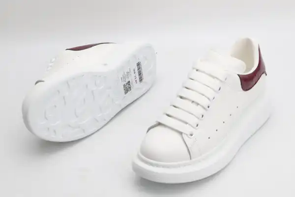 Cheap ALEXANDER MCQUEEN Oversized Sneaker 0127