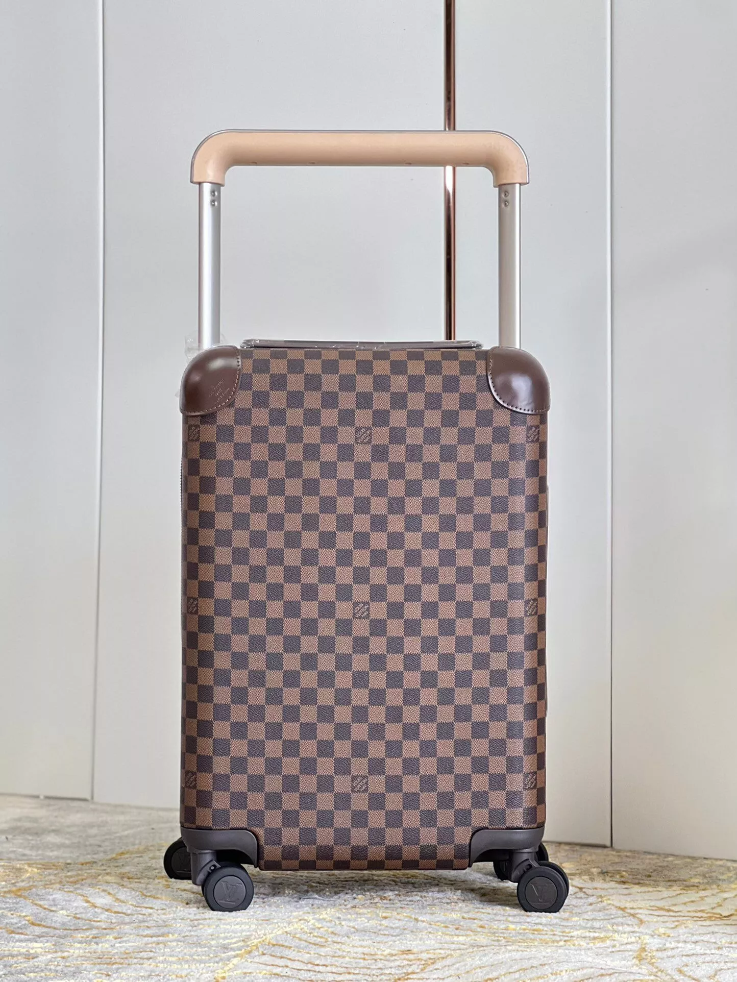 Repladies Cheap Louis Vuitton HORIZON 55 0113