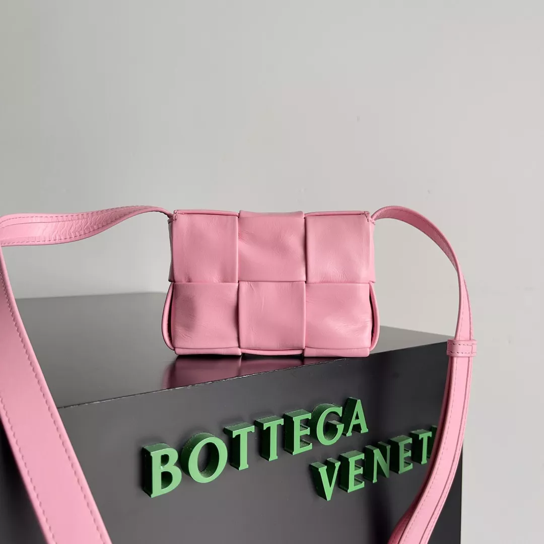 Cheap BOTTEGA VENETA Candy mini Cassette-12*8*4cm 0112