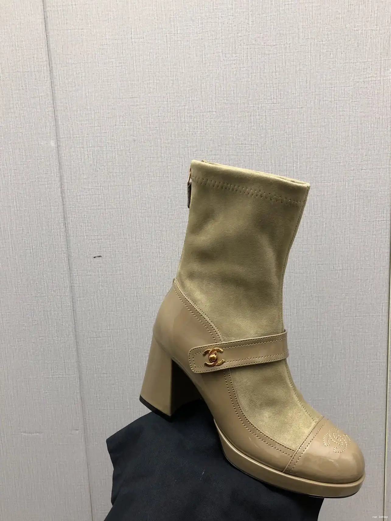 Cheap BOOTS CL 0211