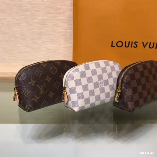 Cheap VUITTON POUCH LOUIS COSMETIC 0226