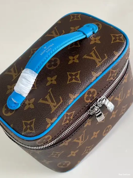 Cheap MINI LOUIS VUITTON NICE 0218