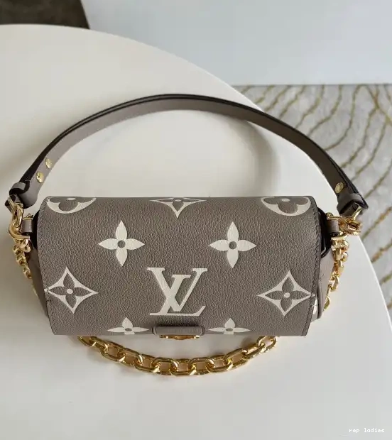 Cheap VUITTON FAVORITE LOUIS 0218