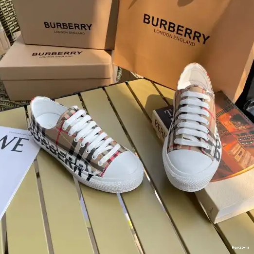 Cheap Sneaker Burberry Vintage 0210