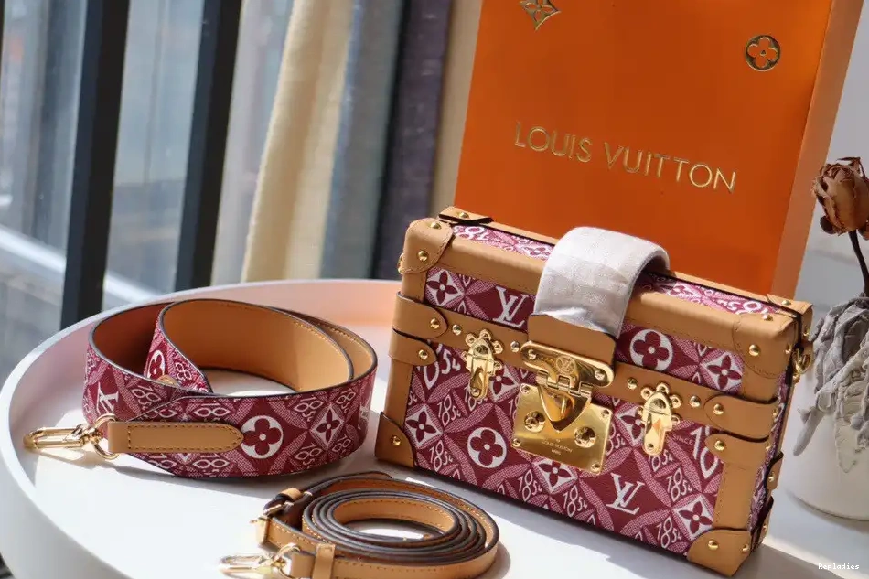 Cheap PETITE VUITTON SINCE LOUIS MALLE 1854 0214