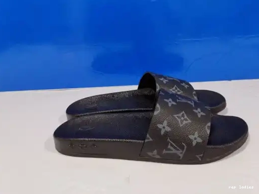 Cheap SLIPPERS LOUIS VUITTON 0209