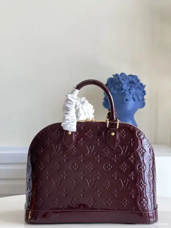 Cheap LOUIS VUITTON ALMA PM 0215