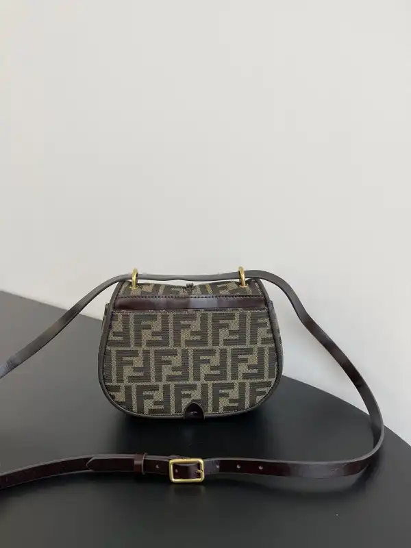 Cheap Fendi C'mon -21*6.5*15CM 0201