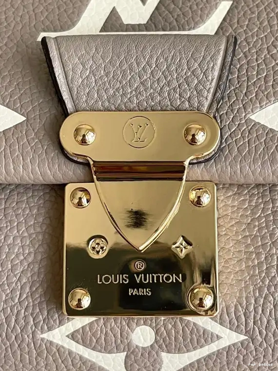 Cheap VUITTON FAVORITE LOUIS 0218