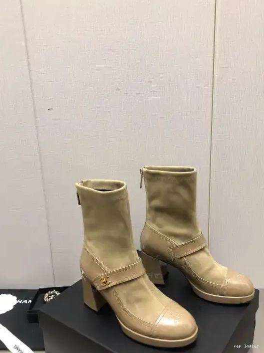 Cheap BOOTS CL 0211