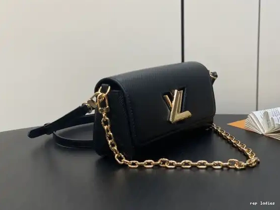 Cheap VUITTON TWIST-19*10.5*6.5cm LOUIS 0218