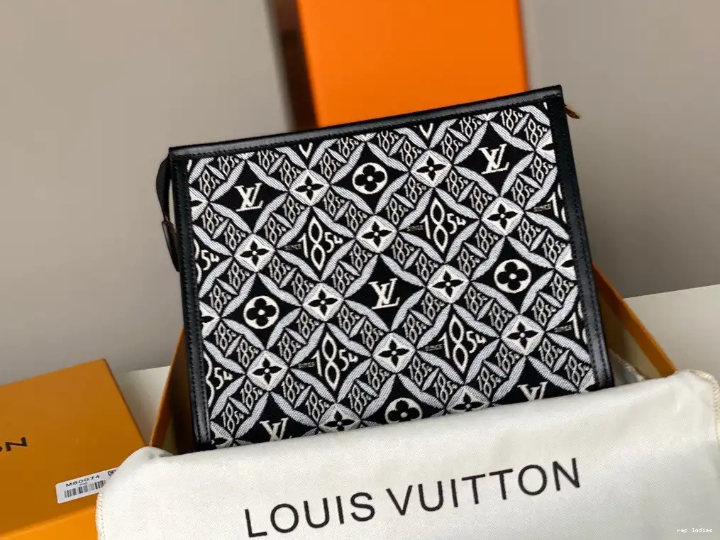 Cheap POUCH VUITTON LOUIS TOILETRY 26 1854 SINCE 0225