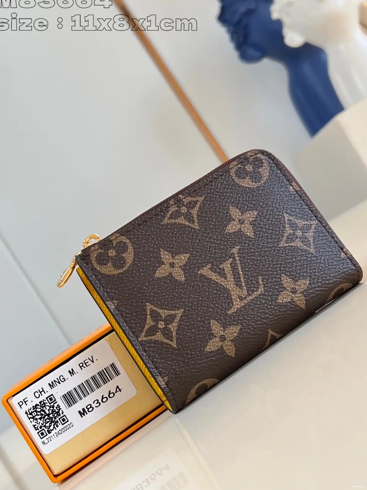 Cheap Louis Vuitton Wallet-11*8.5*1.5CM Noa Compact 0218