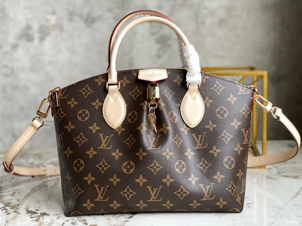 Cheap BOÉTIE LOUIS PM VUITTON 0217