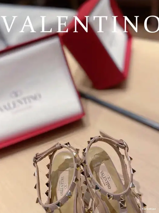 Cheap VALENTINO SANDAL ROCKSTUD 0213