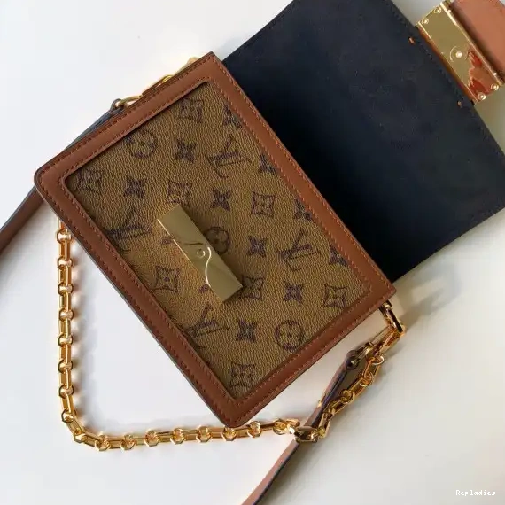 Cheap Mini（2019 Louis Vuitton Spring Dauphine Show） 0219