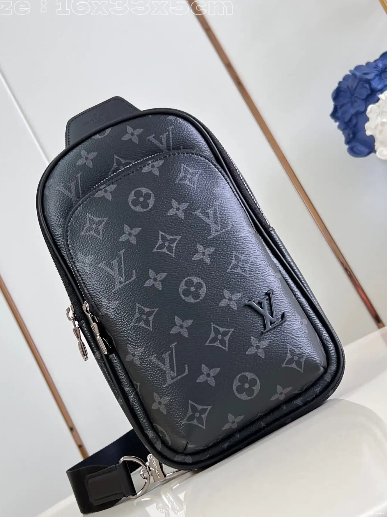 Cheap LOUIS Slingbag-16*33*5.7CM Avenue VUITTON 0224