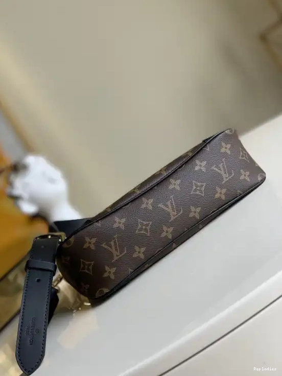 Cheap ODÉON VUITTON LOUIS PM 0215