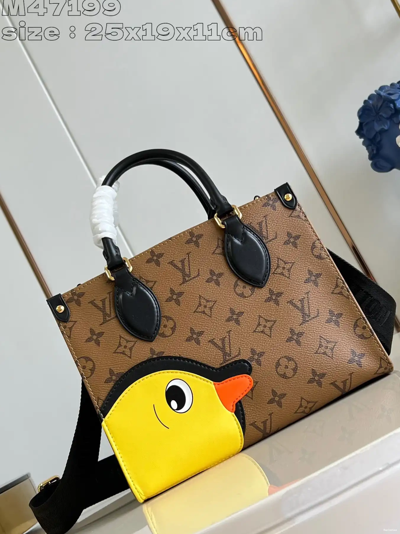 Cheap PM-25*19*11.5cm LOUIS VUITTON ONTHEGO 0217