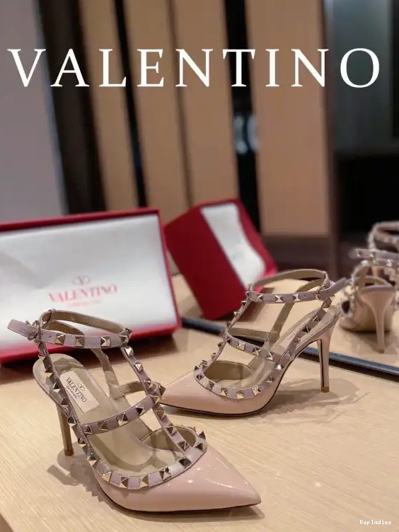 Cheap VALENTINO ROCKSTUD SANDAL 0207