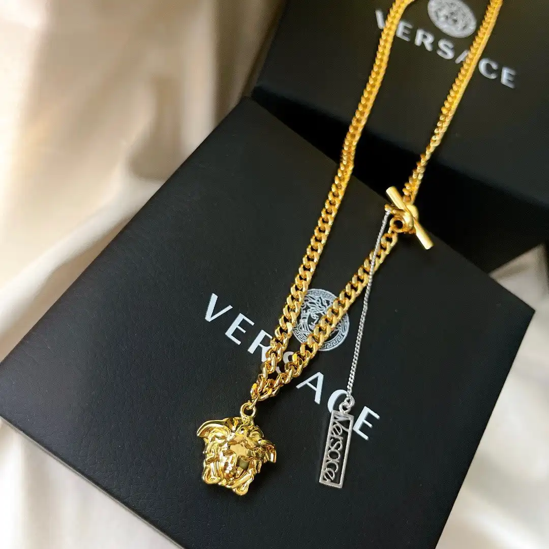 Cheap VERSACE NECKLACE 0204