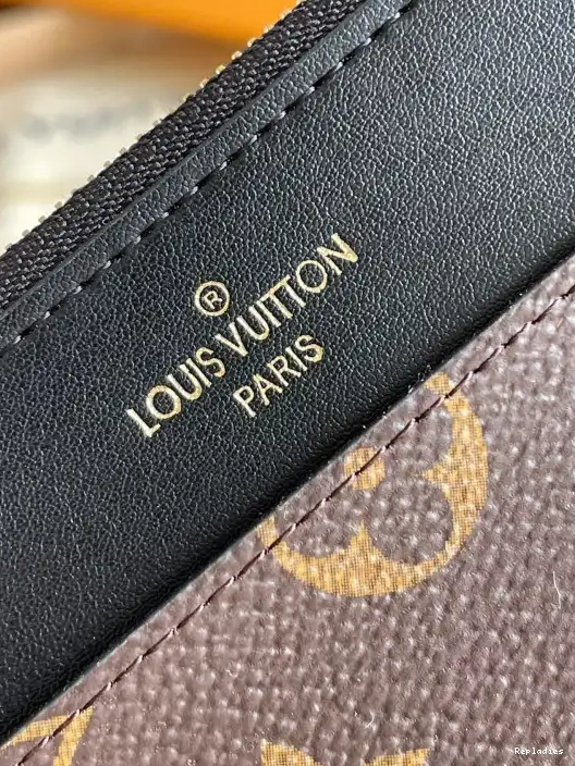 Cheap VUITTON LOUIS PURSE SLIM 0222