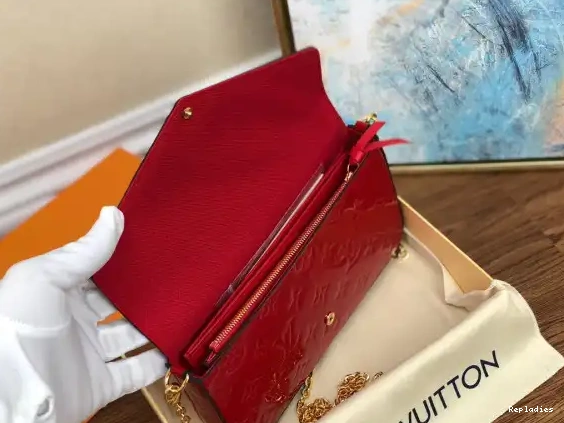 Cheap POCHETTE VUITTON LOUIS FÉLICIE 0219