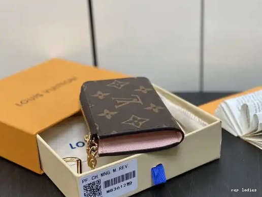 Cheap LOUIS VUITTON WALLET-11*7*1.5cm Noa 0216