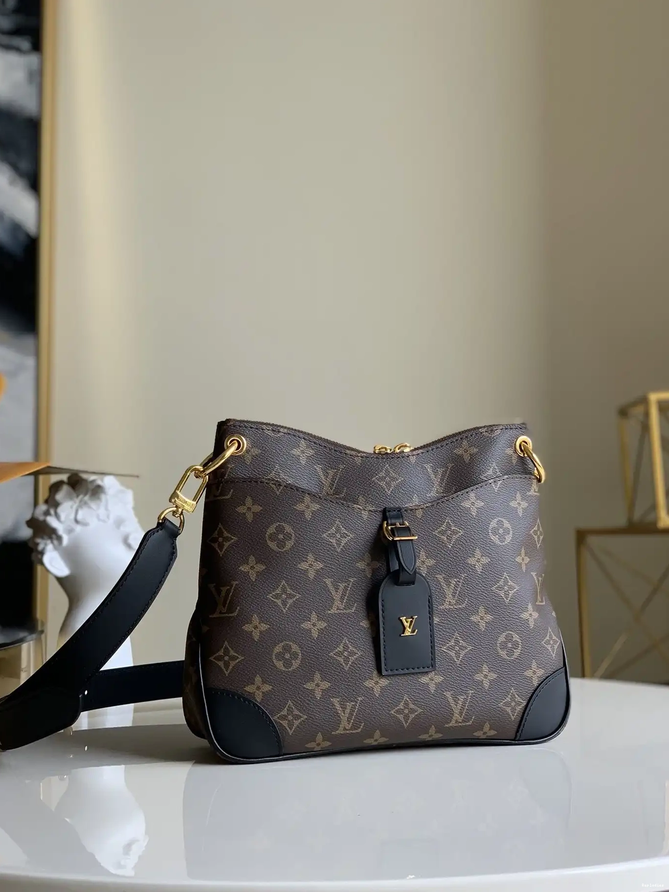 Cheap ODÉON VUITTON LOUIS PM 0215