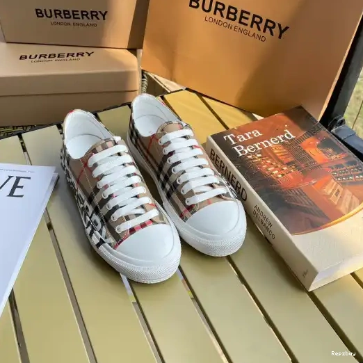 Cheap Sneaker Burberry Vintage 0210