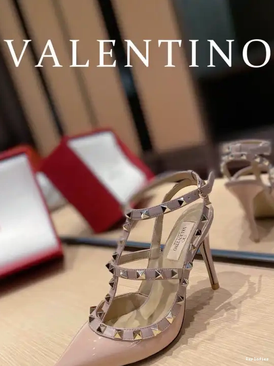 Cheap VALENTINO ROCKSTUD SANDAL 0207