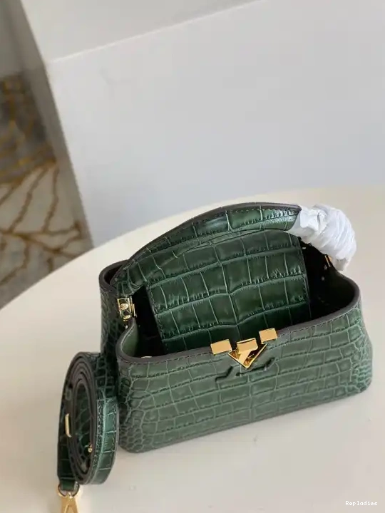 Cheap LOUIS MINI CAPUCINES VUITTON 0217