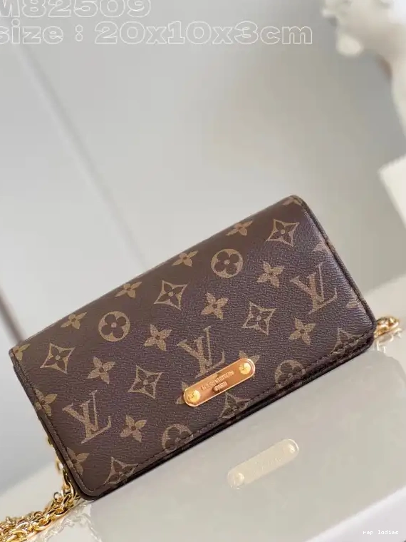 Cheap On Wallet LOUIS Lily Chain VUITTON 0221