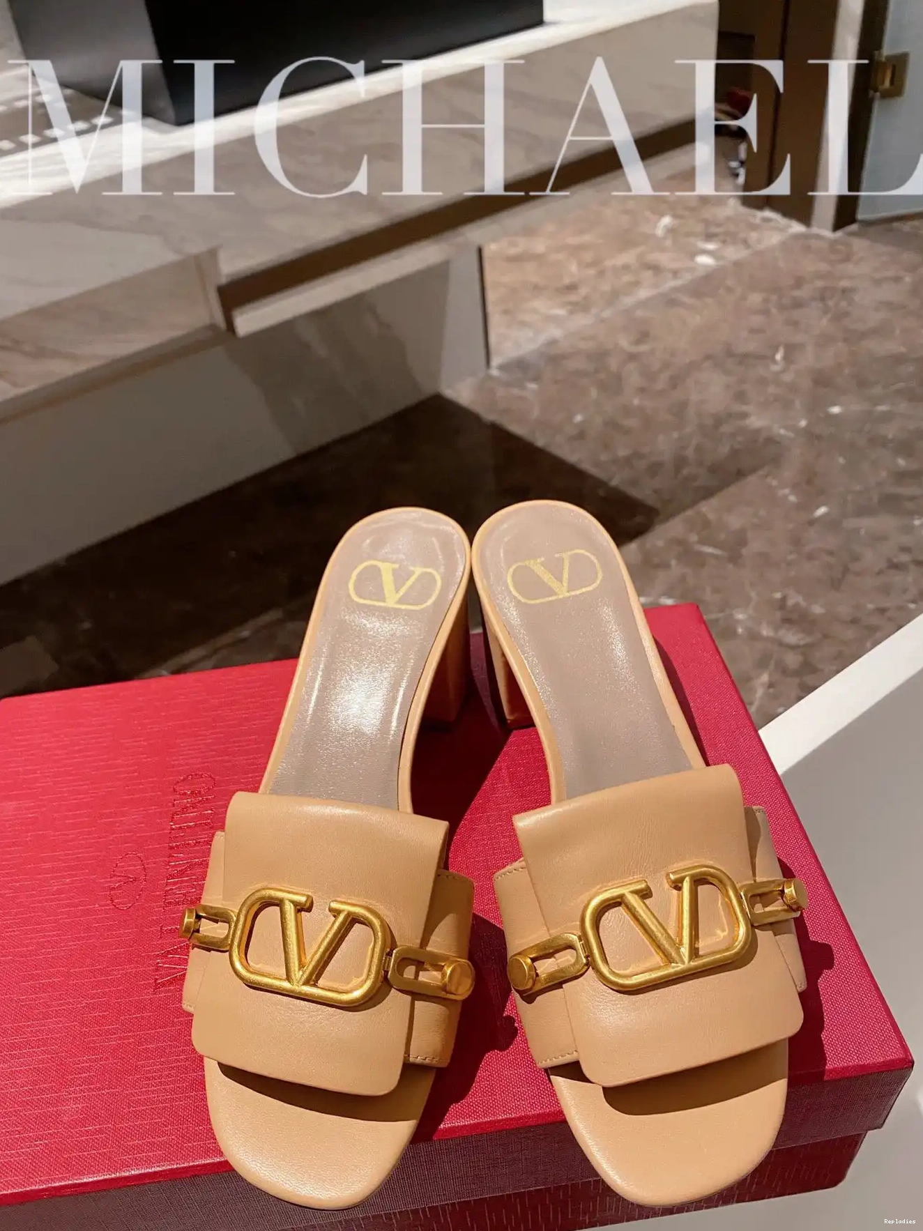 Cheap VALENTINO SIGNATURE SANDAL SLIDE VLOGO 0212