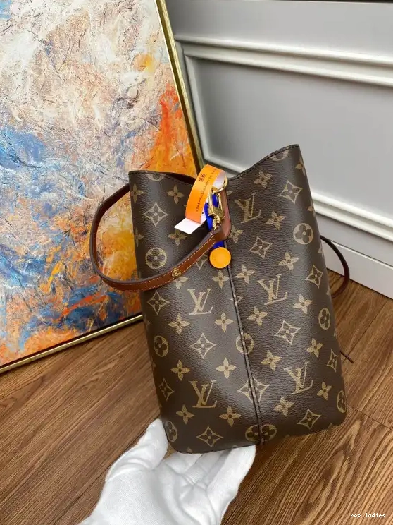 Cheap VUITTON NÉONOÉ LOUIS 0220