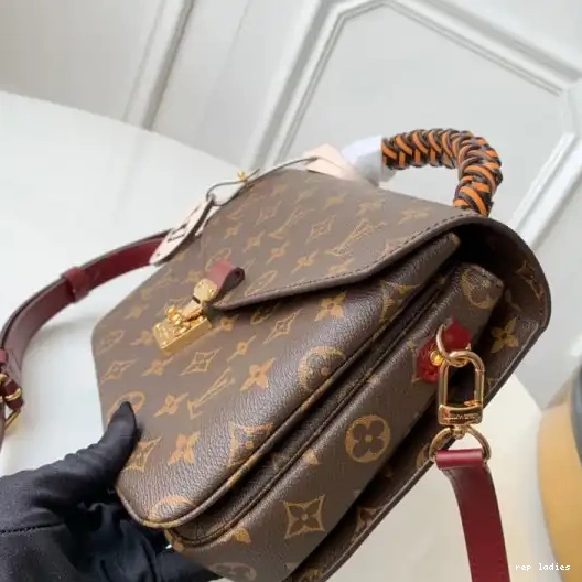 Cheap VUITTON METIS LOUIS POCHETTE 0225