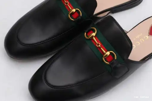 Cheap Princetown leather slipper GUCCI 0210