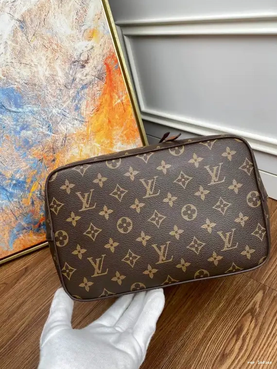 Cheap VUITTON NÉONOÉ LOUIS 0220