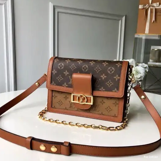 Cheap Dauphine Spring Louis MM（2019 Vuitton Show） 0224