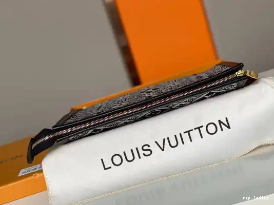 Cheap POUCH VUITTON LOUIS TOILETRY 26 1854 SINCE 0225