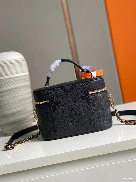 Cheap PM LOUIS VUITTON VANITY 0217