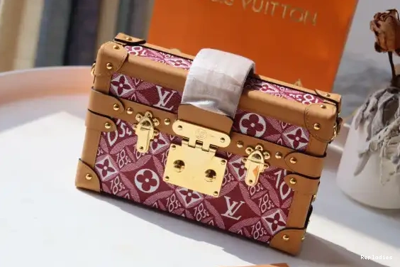 Cheap PETITE VUITTON SINCE LOUIS MALLE 1854 0214